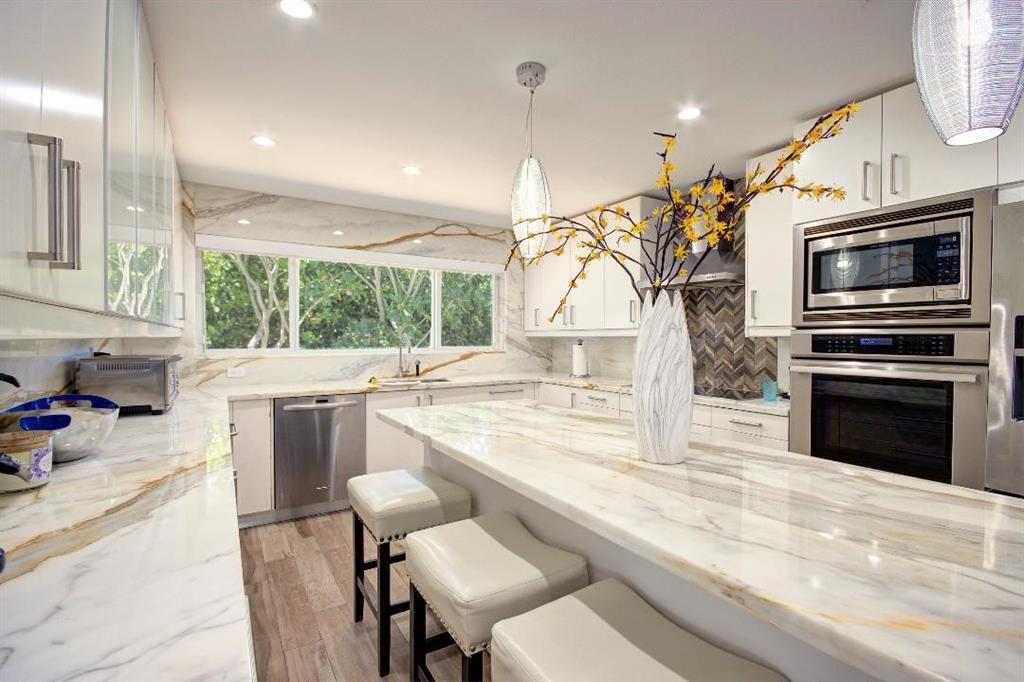 BOCA RATON SQUARE unit 19 - Residential