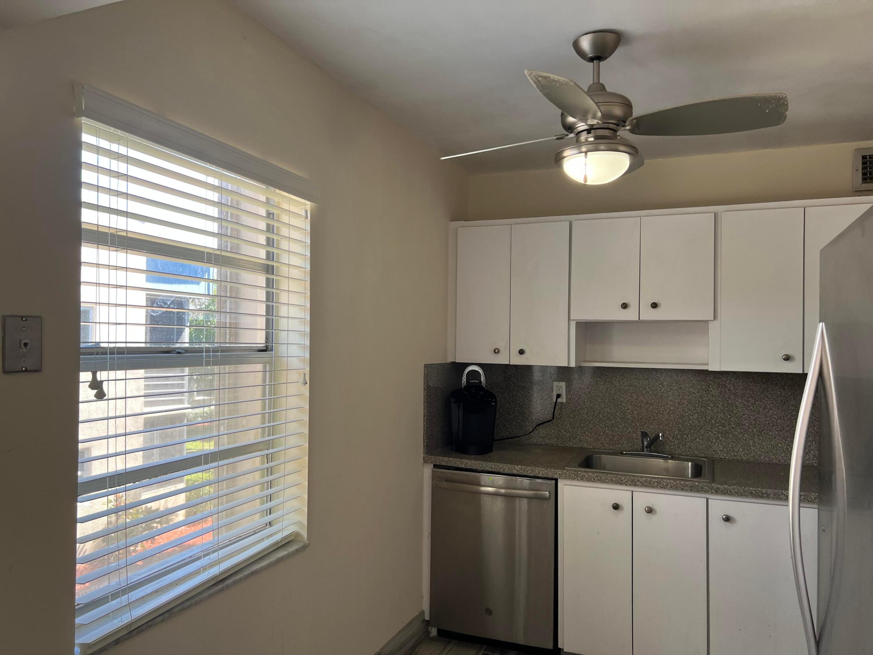 KINGS POINT FLANDERS CONDOS - Residential