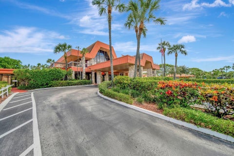 Tiny photo for 3100 Holiday Springs Boulevard #305, Margate, FL 33063 (MLS # B26041959)
