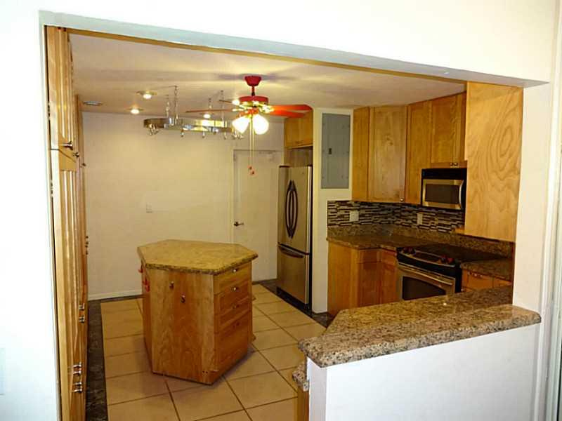 HILLS OF INVERRARY - Residential Lease