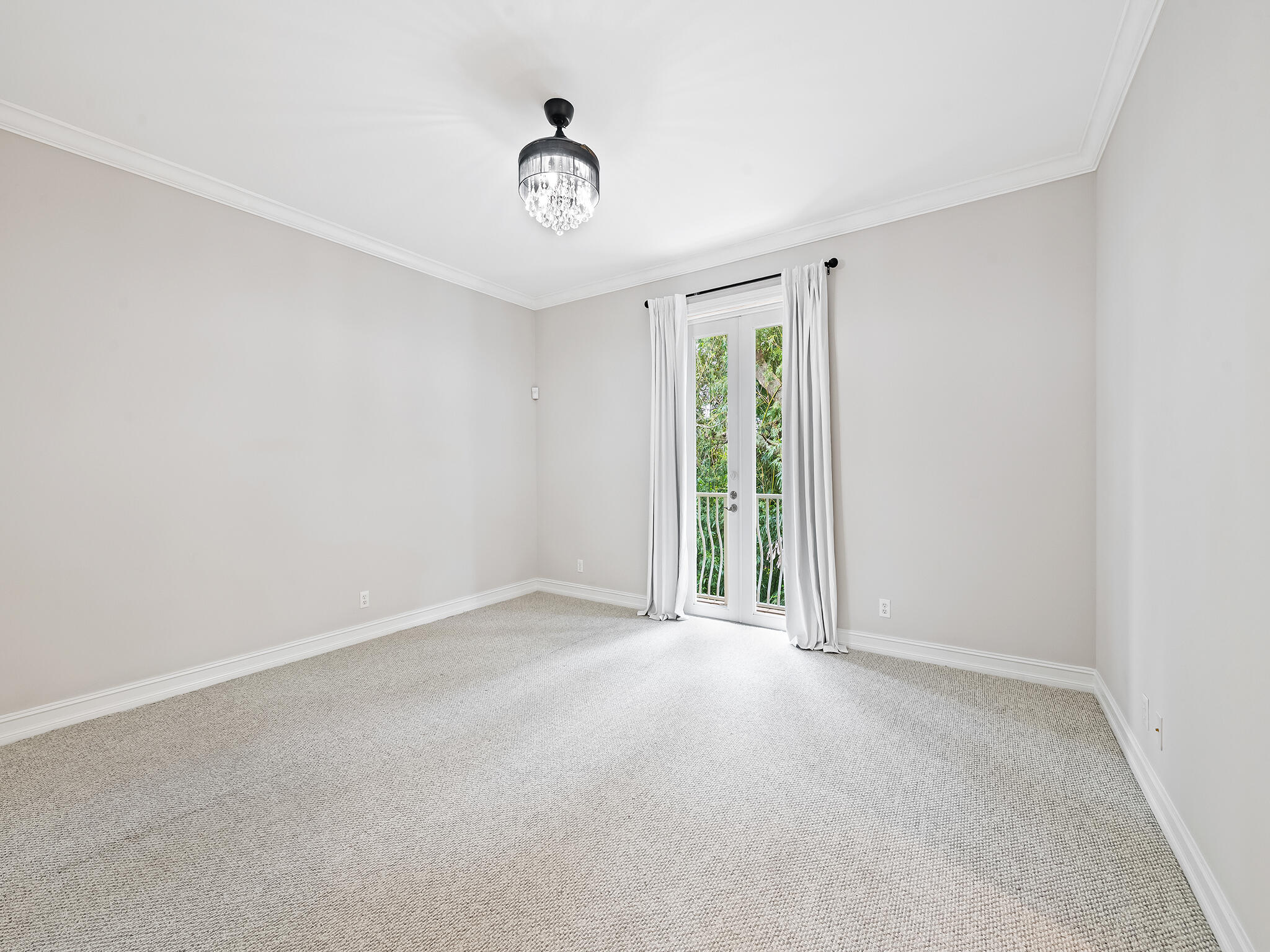 MAINSTREET TOWNHOMES II - Residential