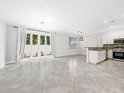 3434 NE 13th Avenue Oakland Park FL 33334