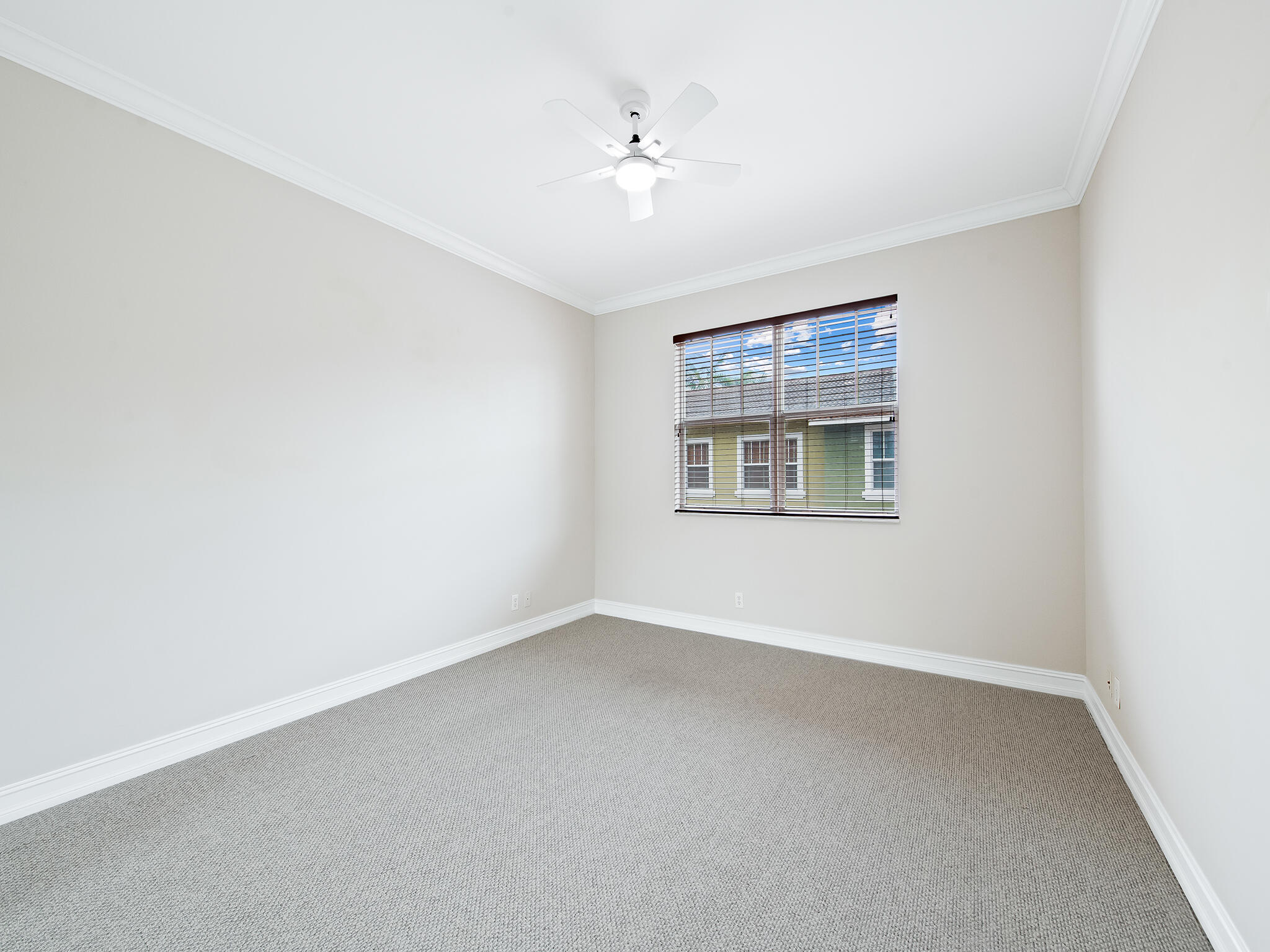 MAINSTREET TOWNHOMES II - Residential