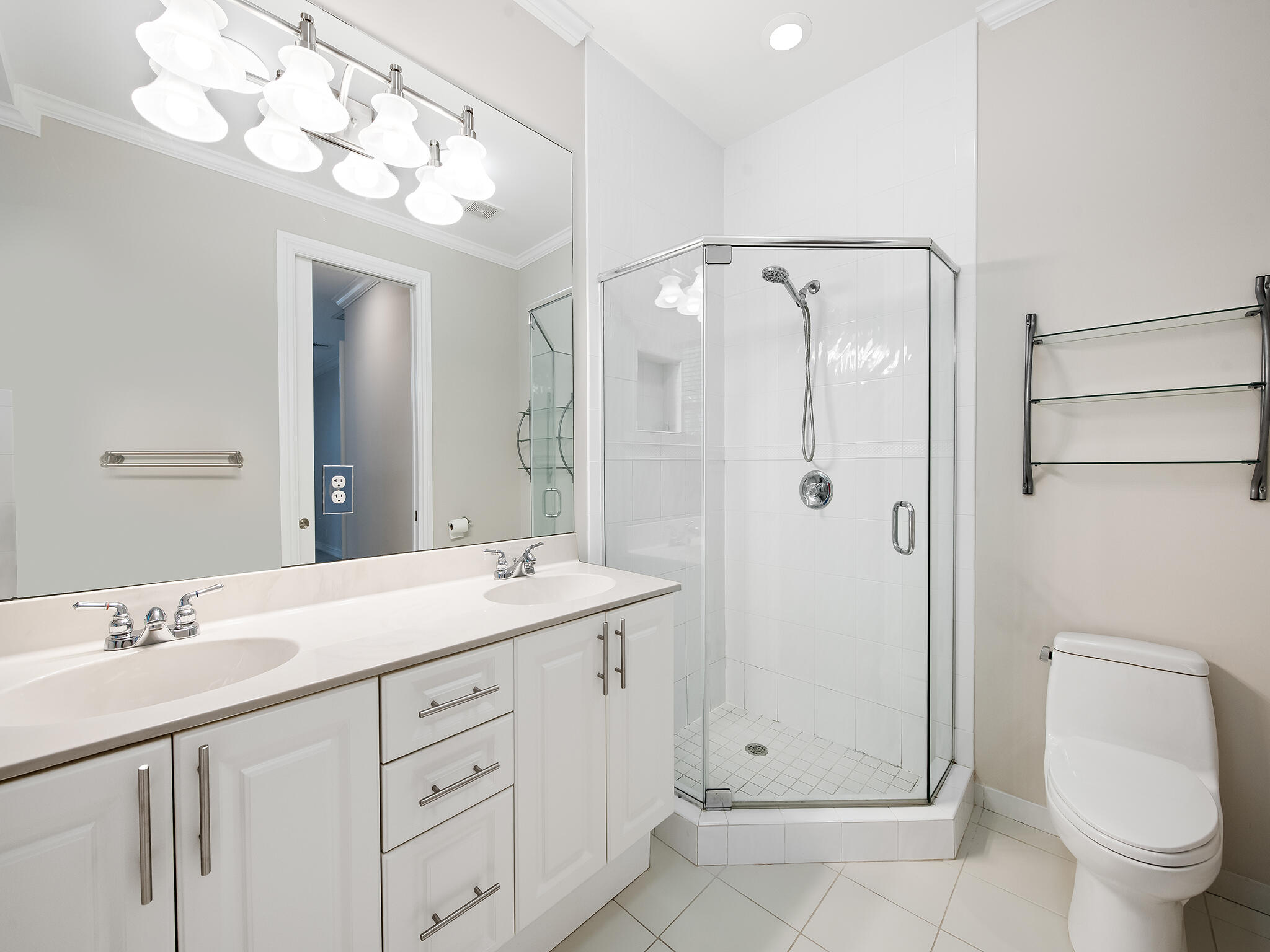 MAINSTREET TOWNHOMES II - Residential