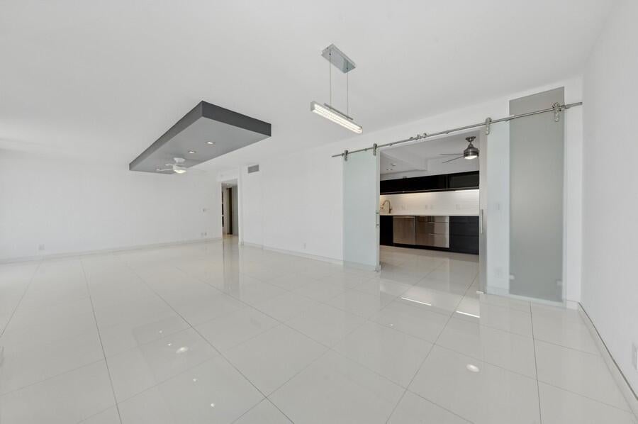 2200 S Ocean Boulevard 606
