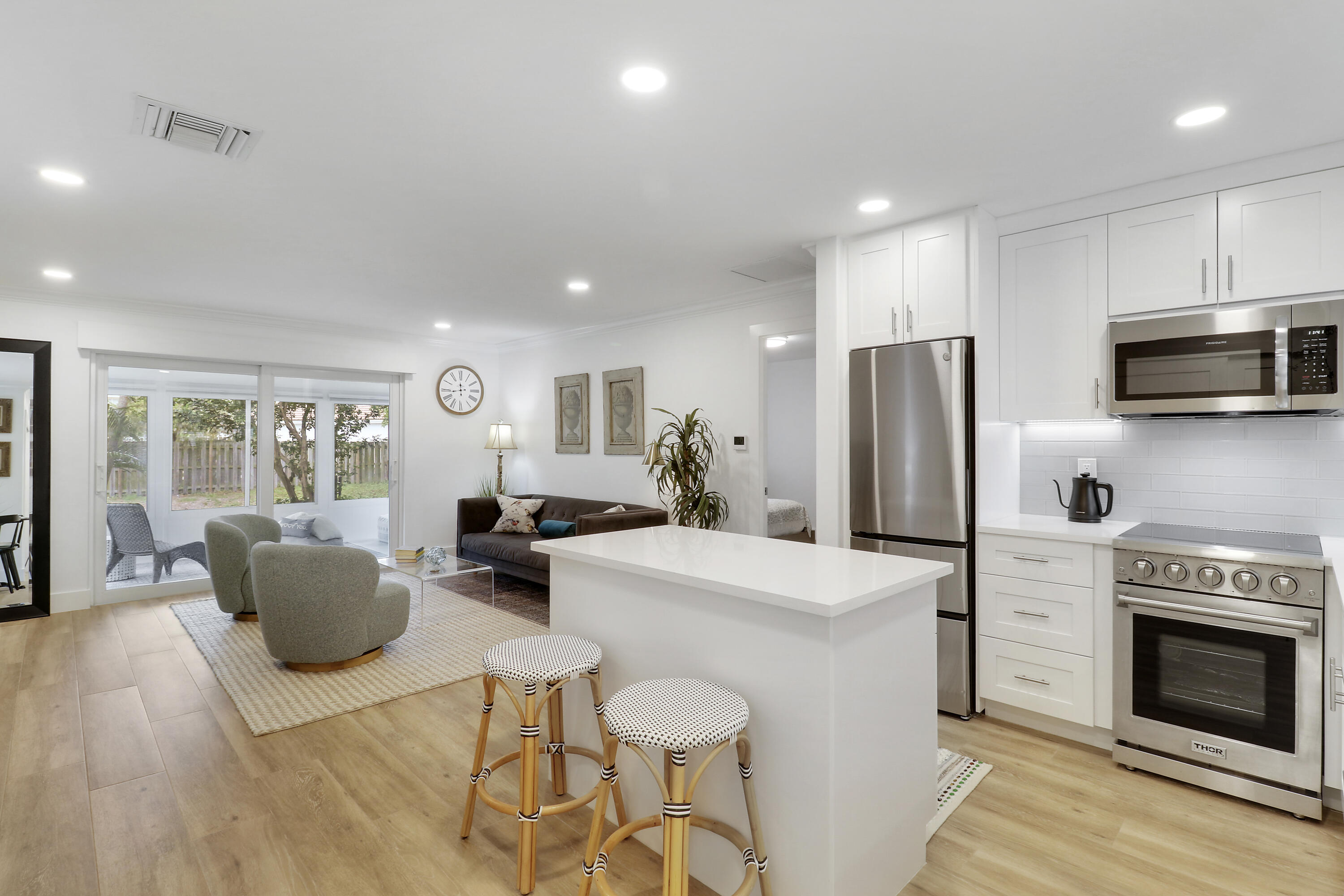 10128 Meridian Way N 7