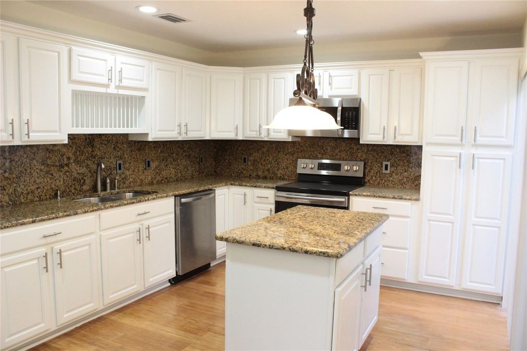 Photo of 1761 Harborside Circle, Wellington, FL 33414 (MLS # F10416348)