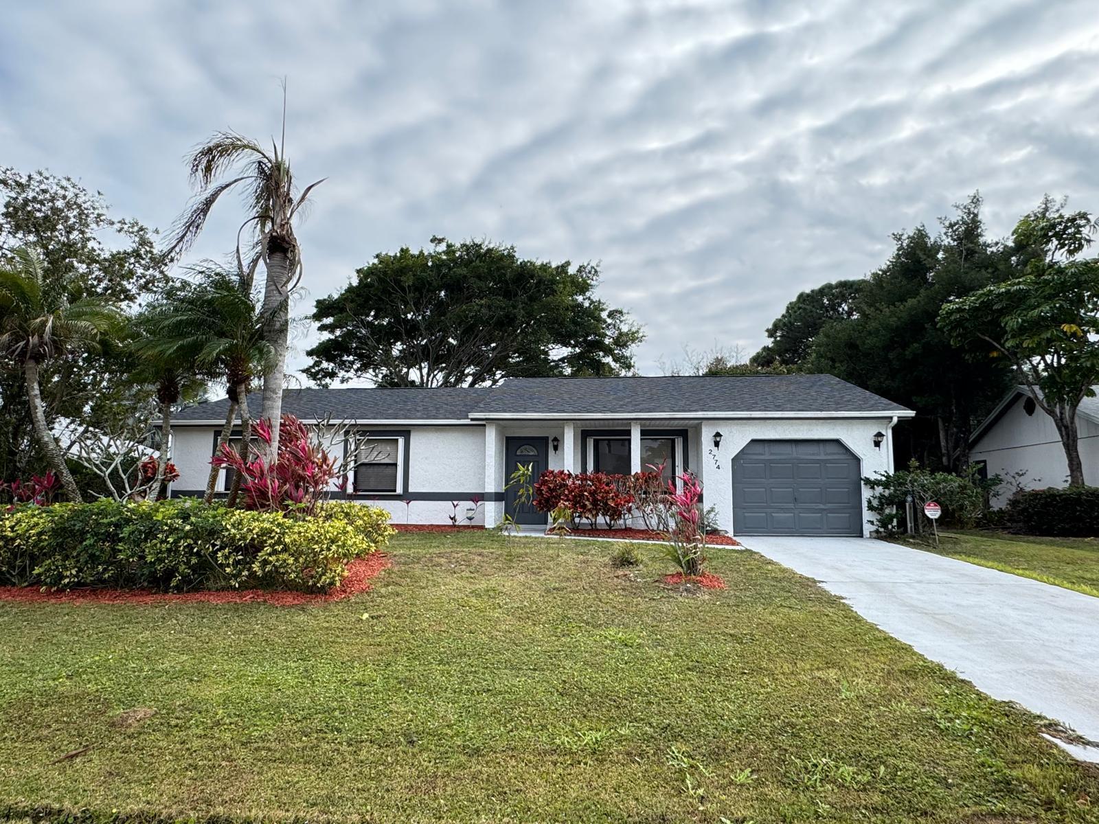 PORT ST LUCIE SECTION 40 - Residential Lease