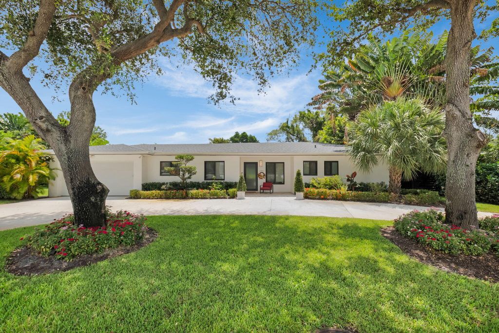 Photo of 351 Homewood Boulevard, Delray Beach, FL 33445 (MLS # R11116685)