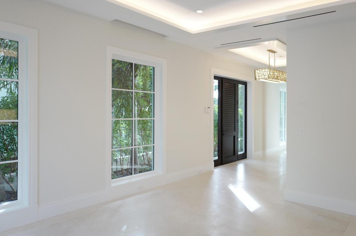 OCEAN PARK H W ROBBINS - Residential