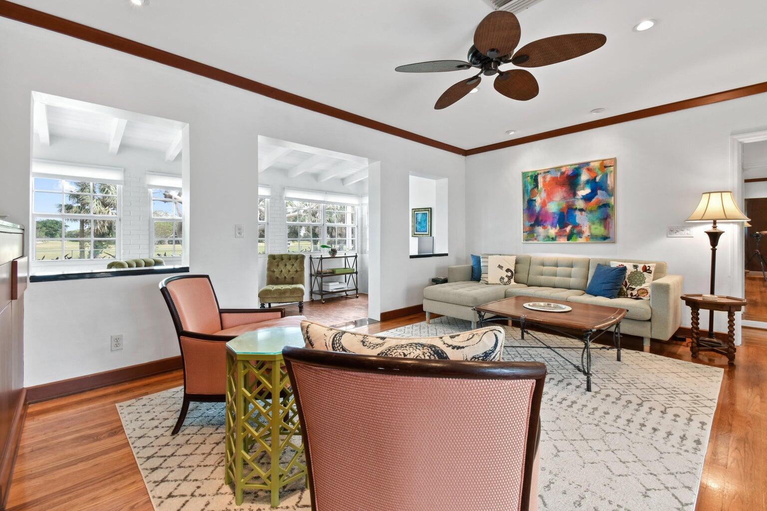 LAKE WORTH TOWN OF - Residential Lease