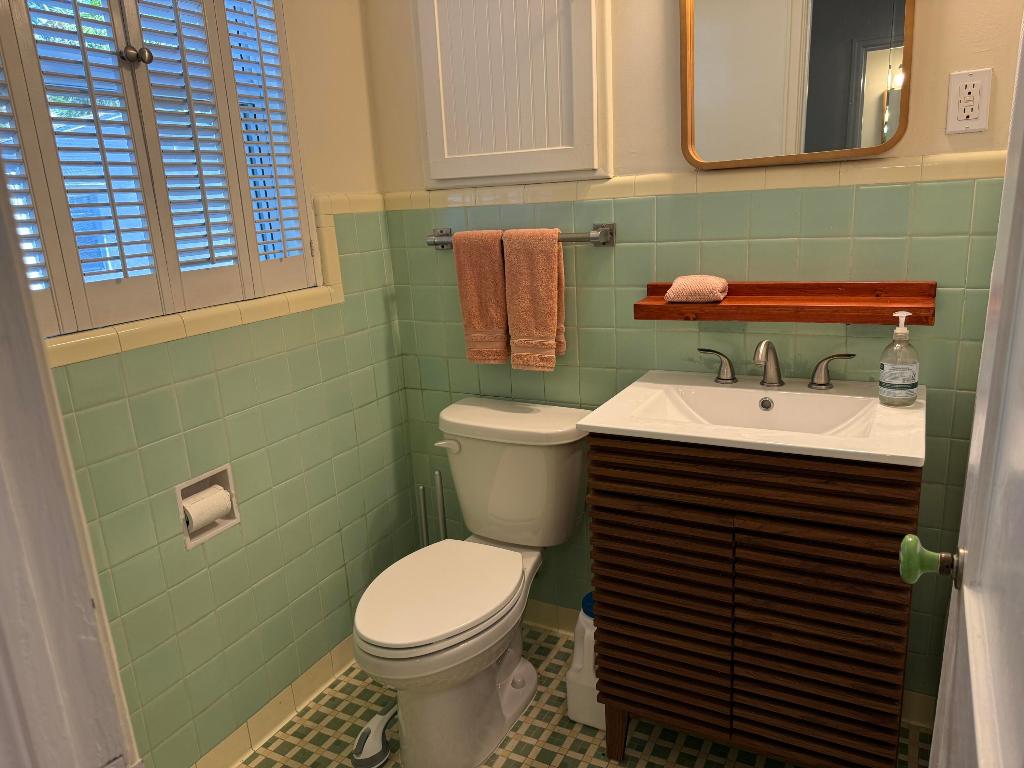 LAKE WORTH TOWN OF - Residential Lease