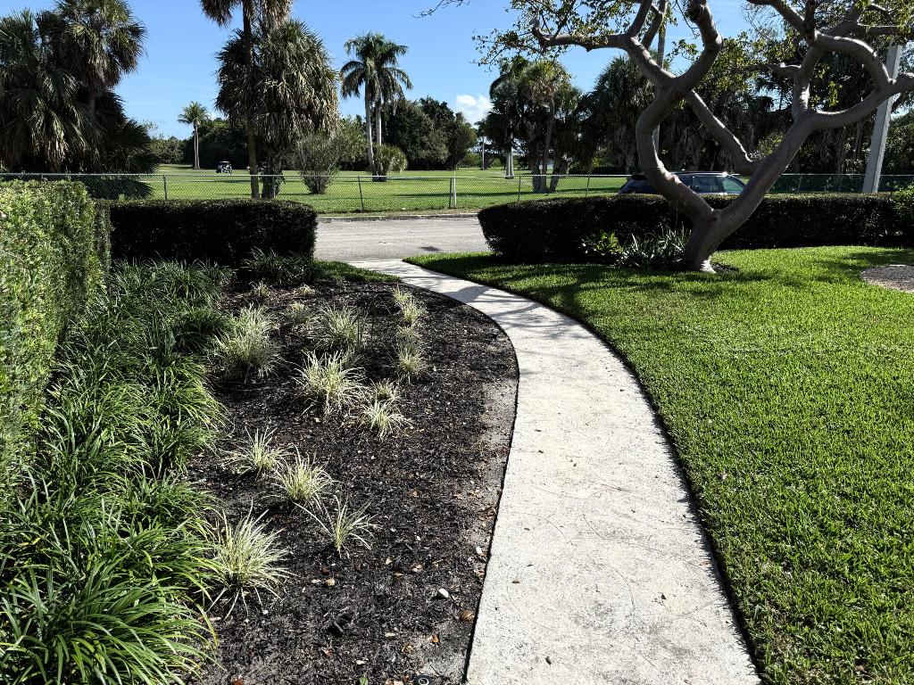 LAKE WORTH TOWN OF - Residential Lease