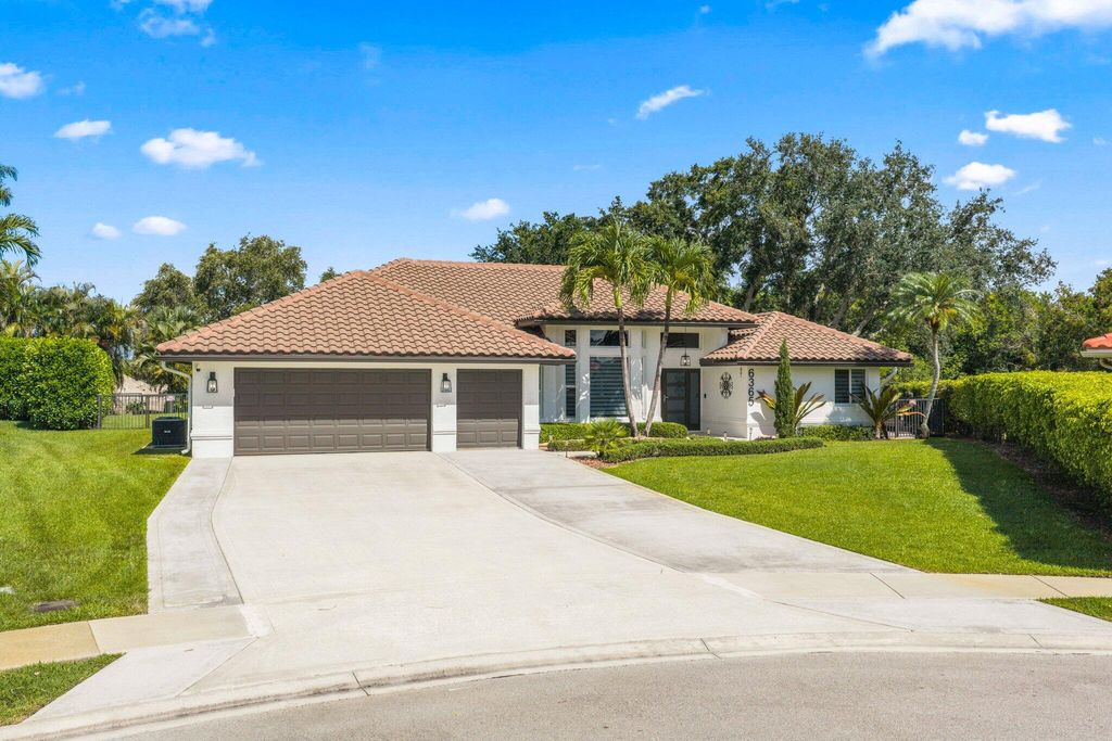 Photo of 6365 Rock Creek Drive, Lake Worth, FL 33467 (MLS # B26033210)