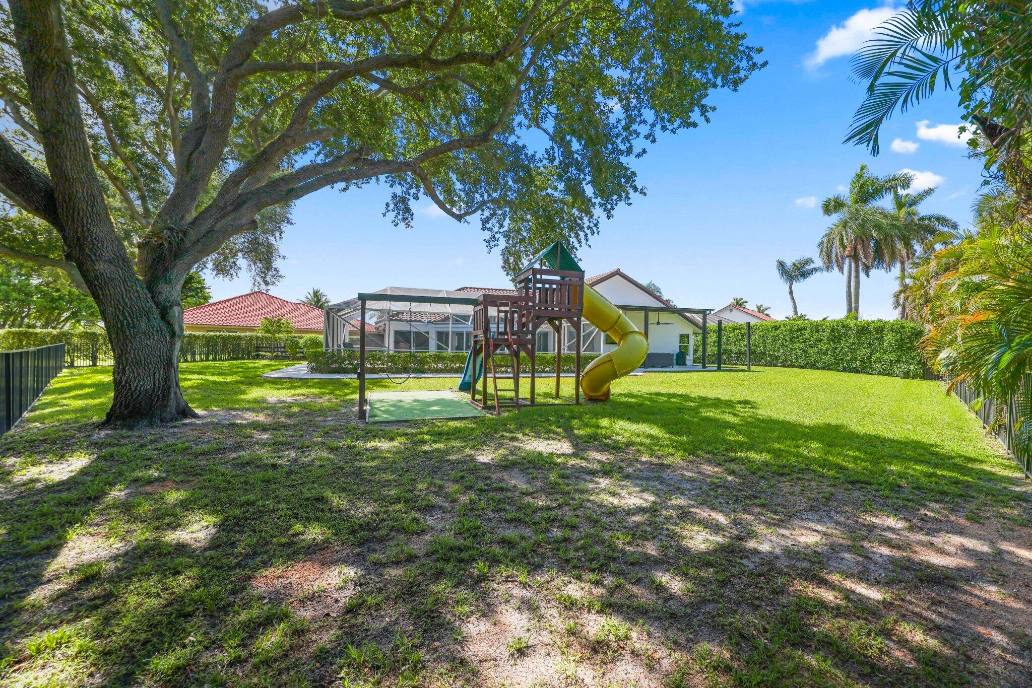 FAIRFIELDS LACUNA 6 - Residential