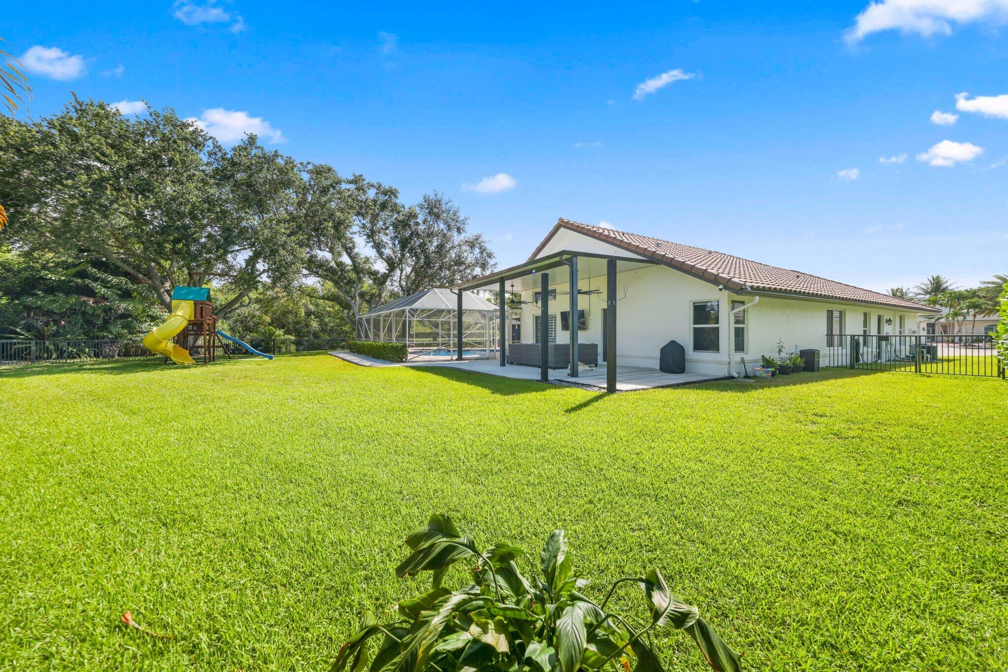 FAIRFIELDS LACUNA 6 - Residential