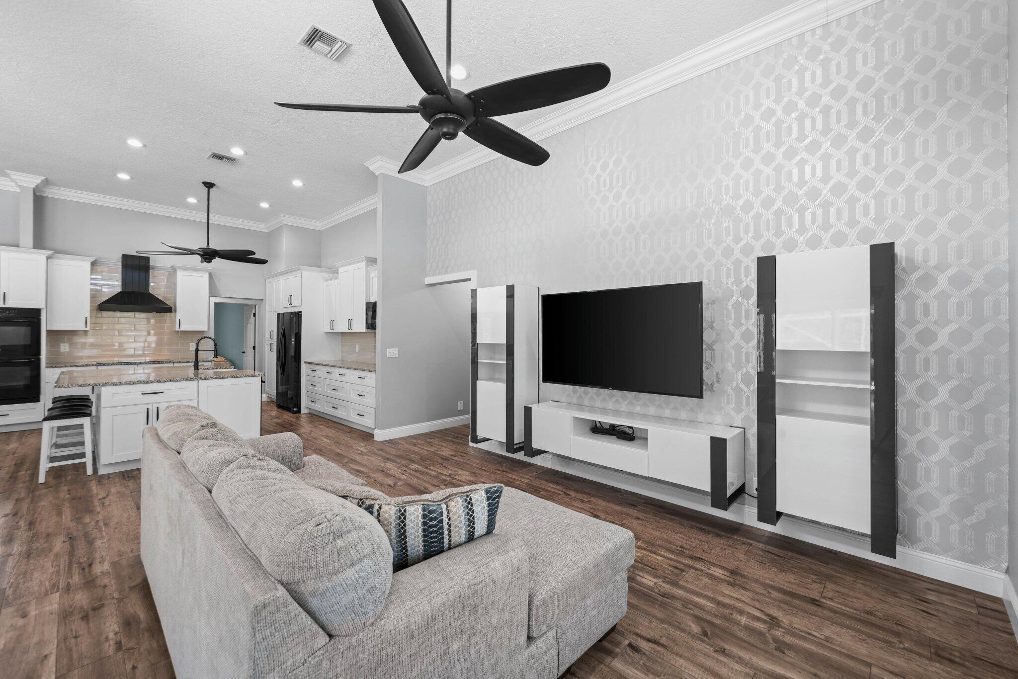 FAIRFIELDS LACUNA 6 - Residential