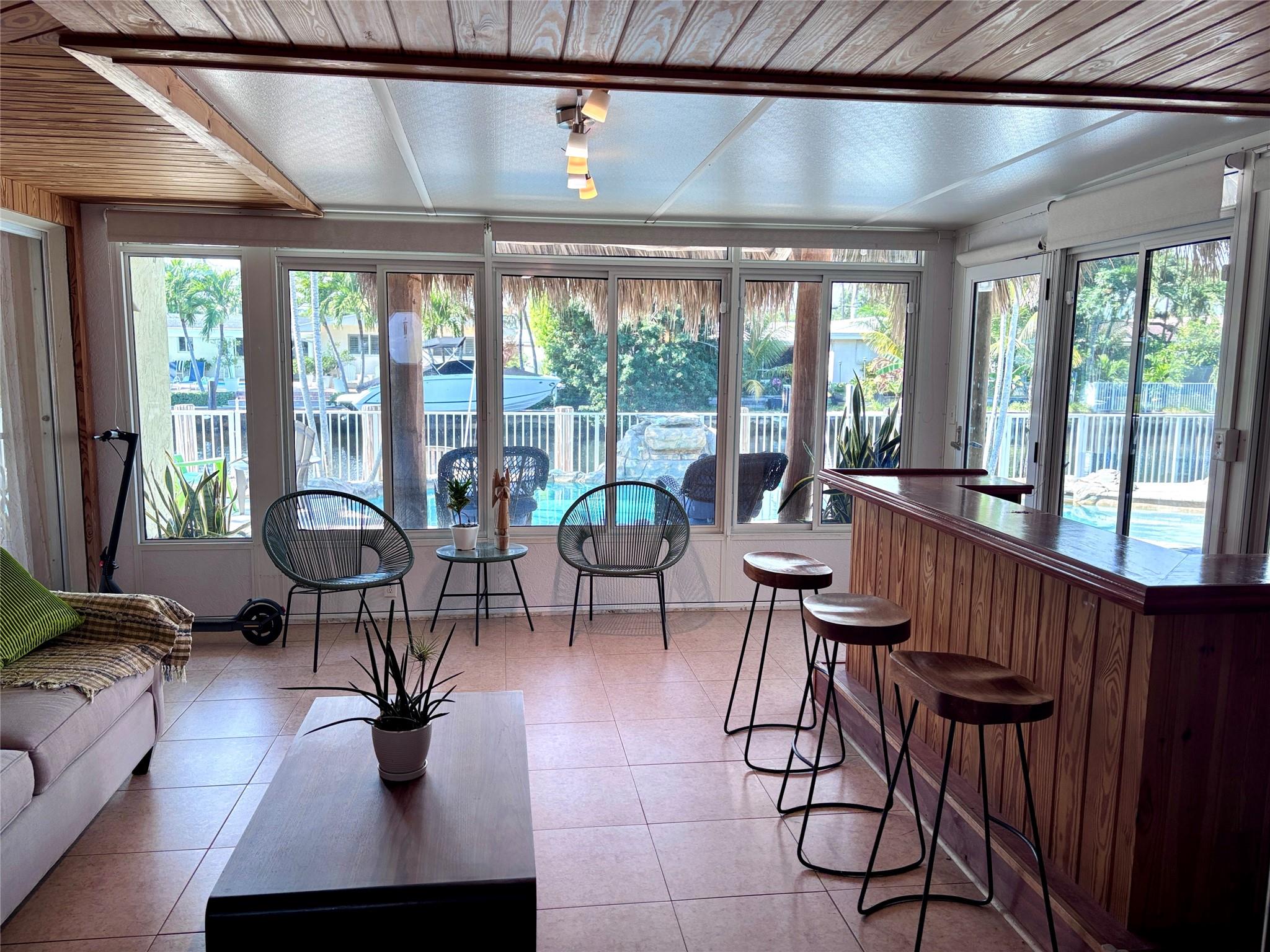 CORAL RIDGE ISLES - Residential Lease