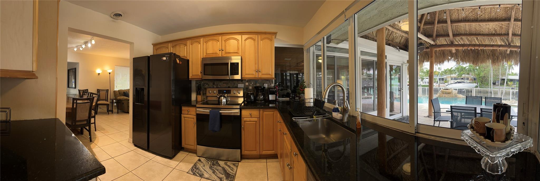 CORAL RIDGE ISLES - Residential Lease