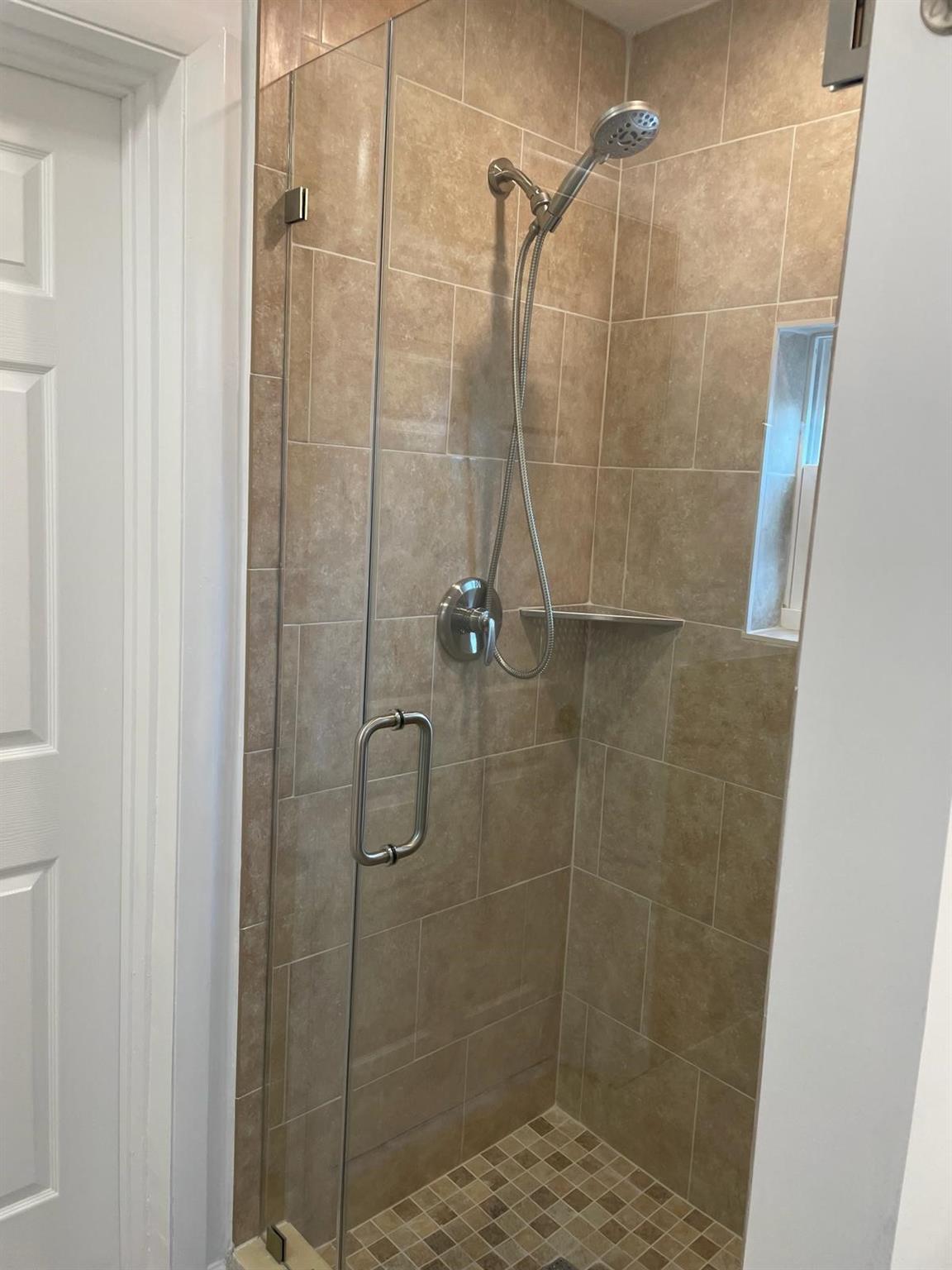 CORAL RIDGE ISLES - Residential Lease