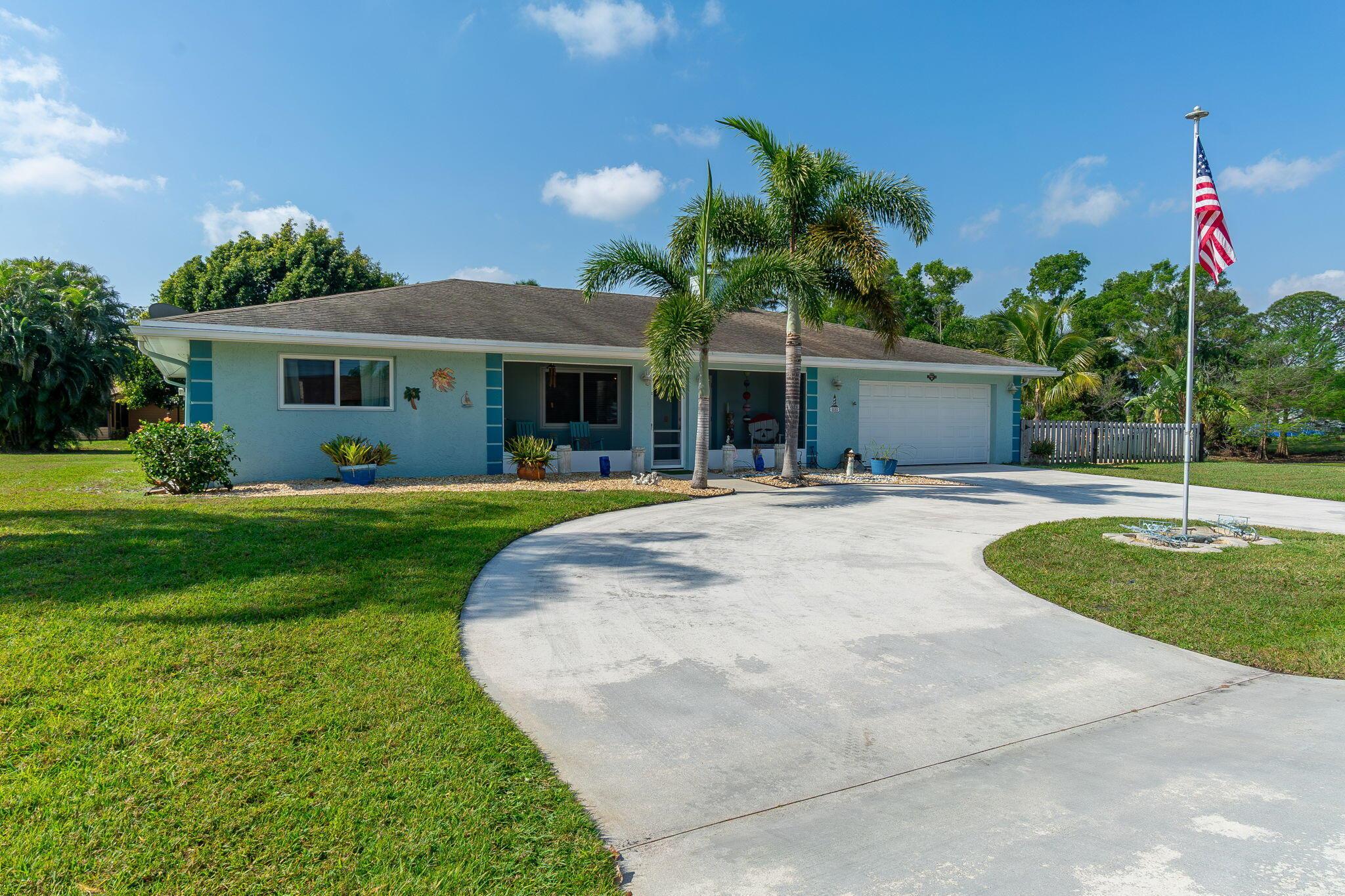 5580 SE Paramount Drive