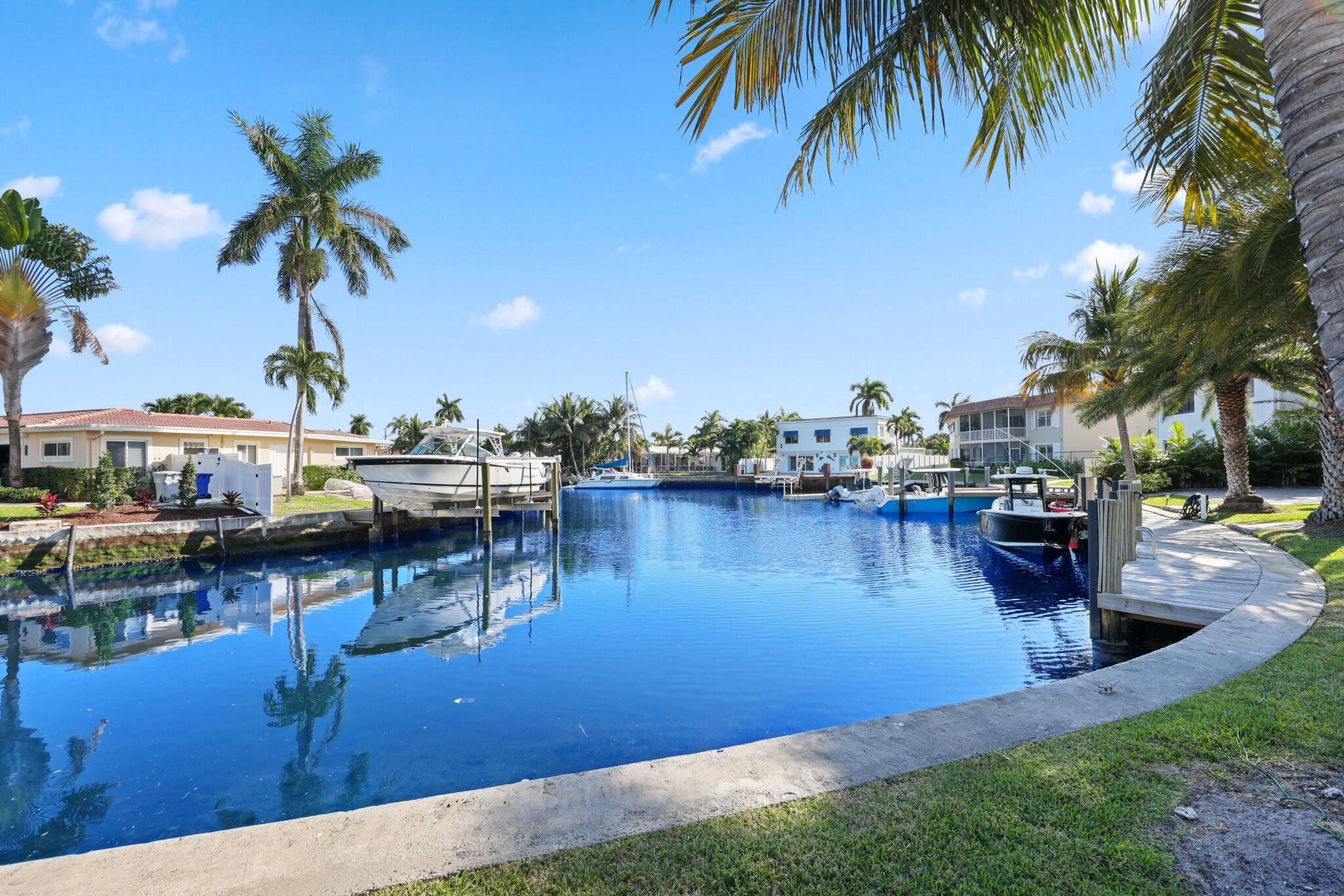 SANTA BARBARA SHORES REPLAT - Residential Income