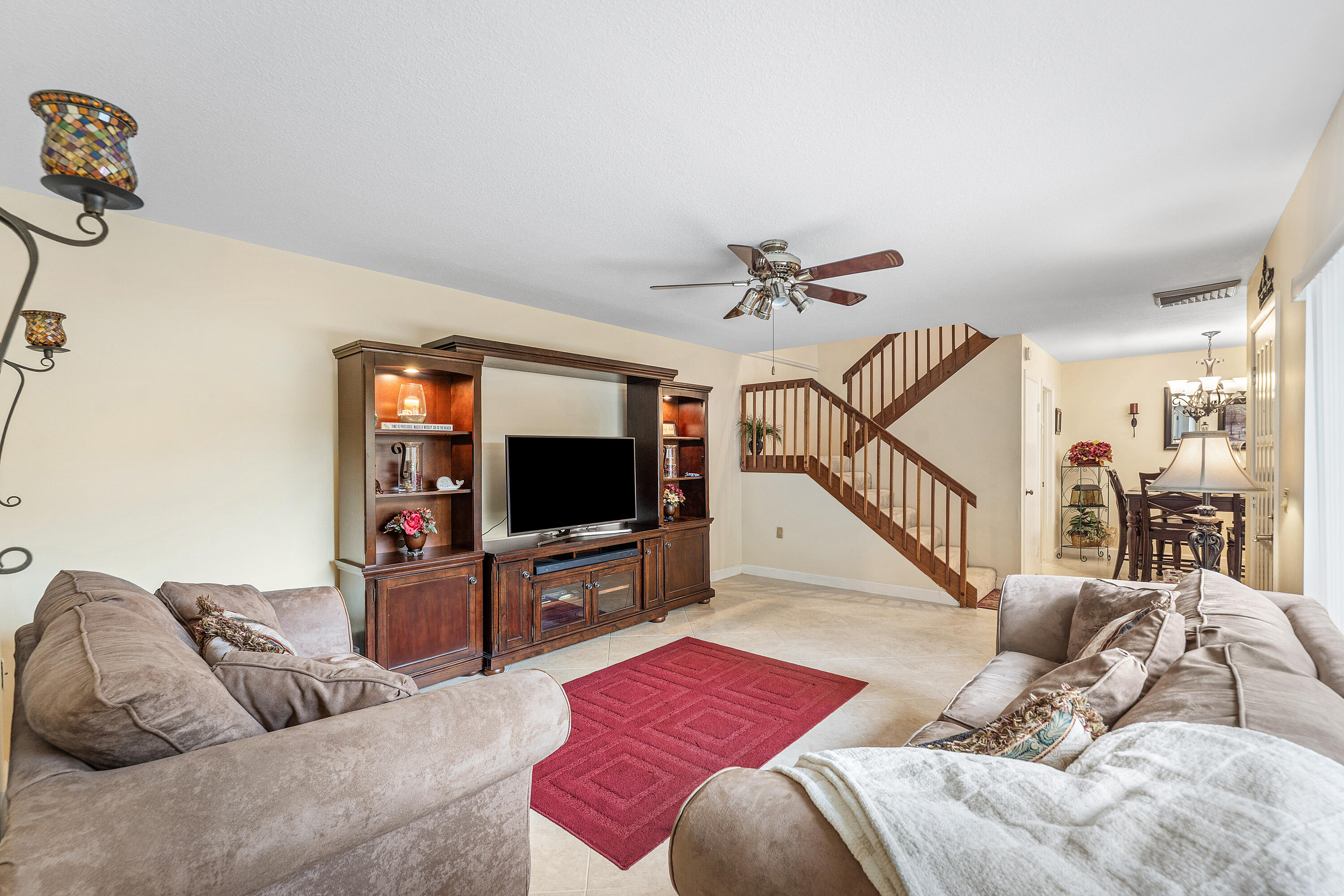 SHERWOOD LAKES - Residential