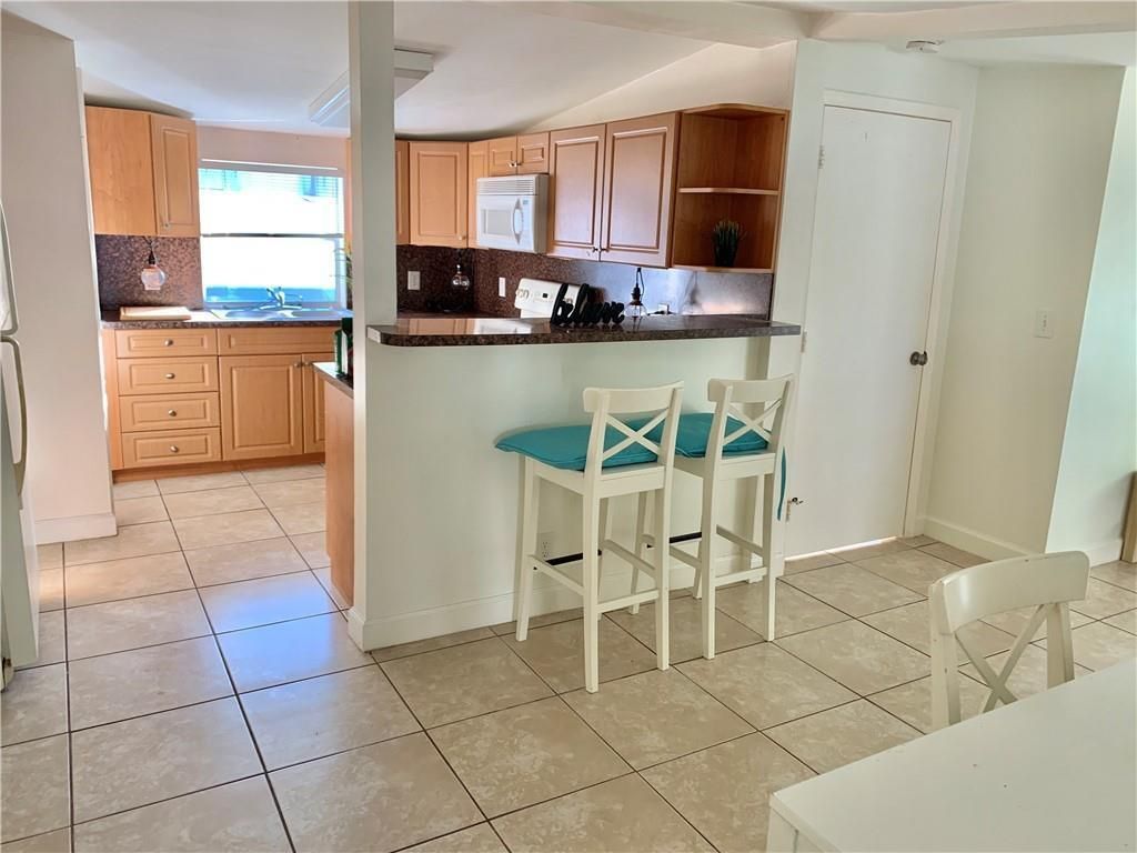 Photo of 623 SW 5th Avenue, Fort Lauderdale, FL 33315 (MLS # B26034942)