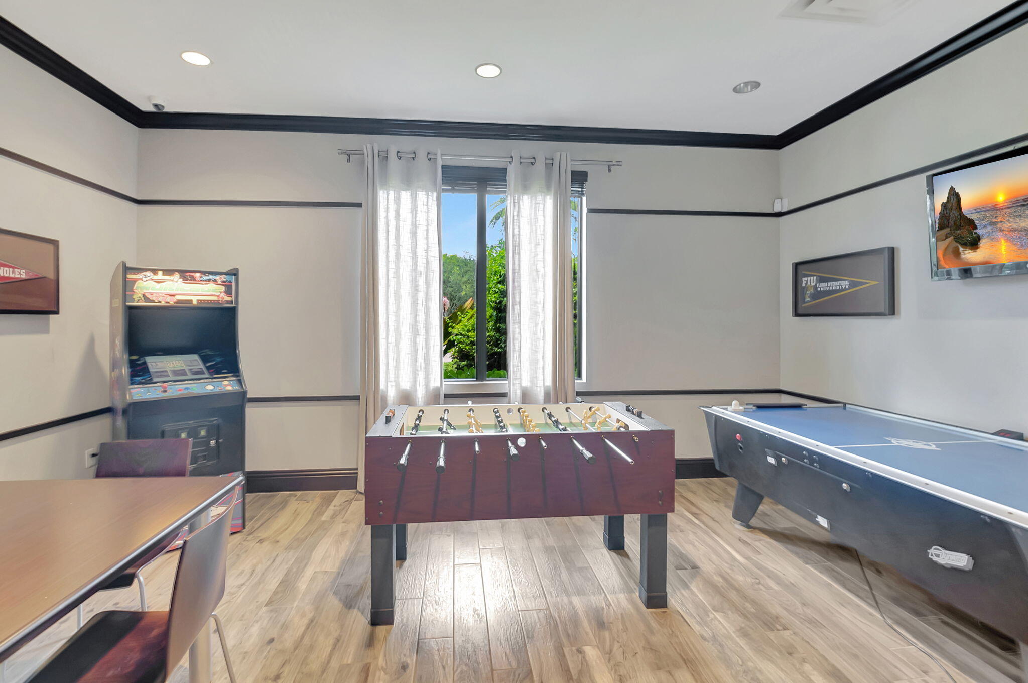 TRAILS AT CANYON - Residential