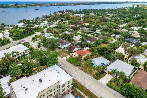 3633 N Flagler Drive, West Palm Beach, FL MLS: R11082051