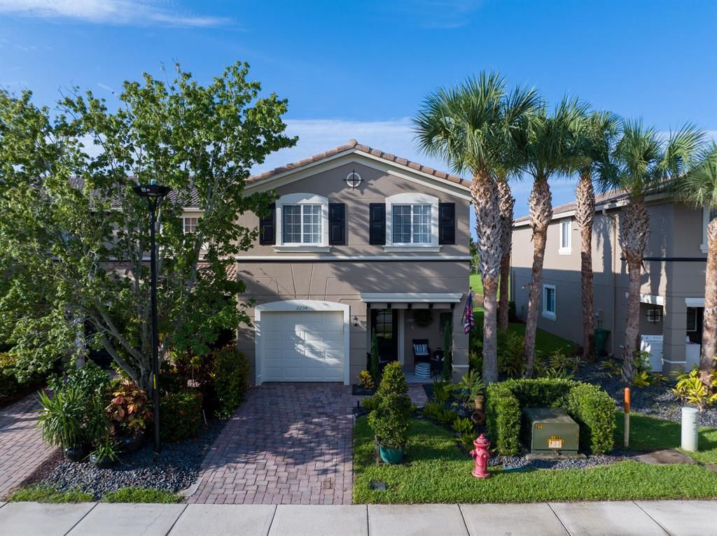 Photo of 2234 SW Marshfield Court Ct, Port Saint Lucie, FL 34953 (MLS # R10810955)