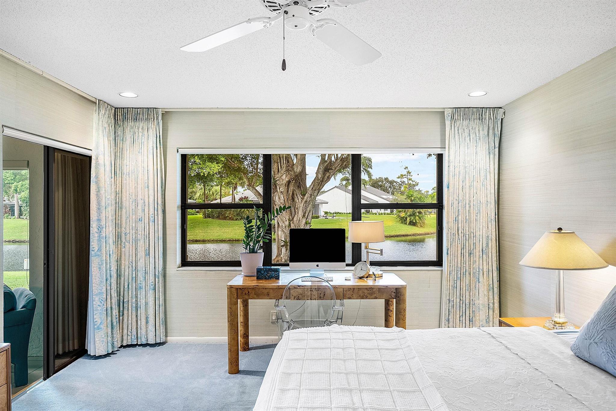 VILLAS OF BRENTWOOD at Hu - Residential