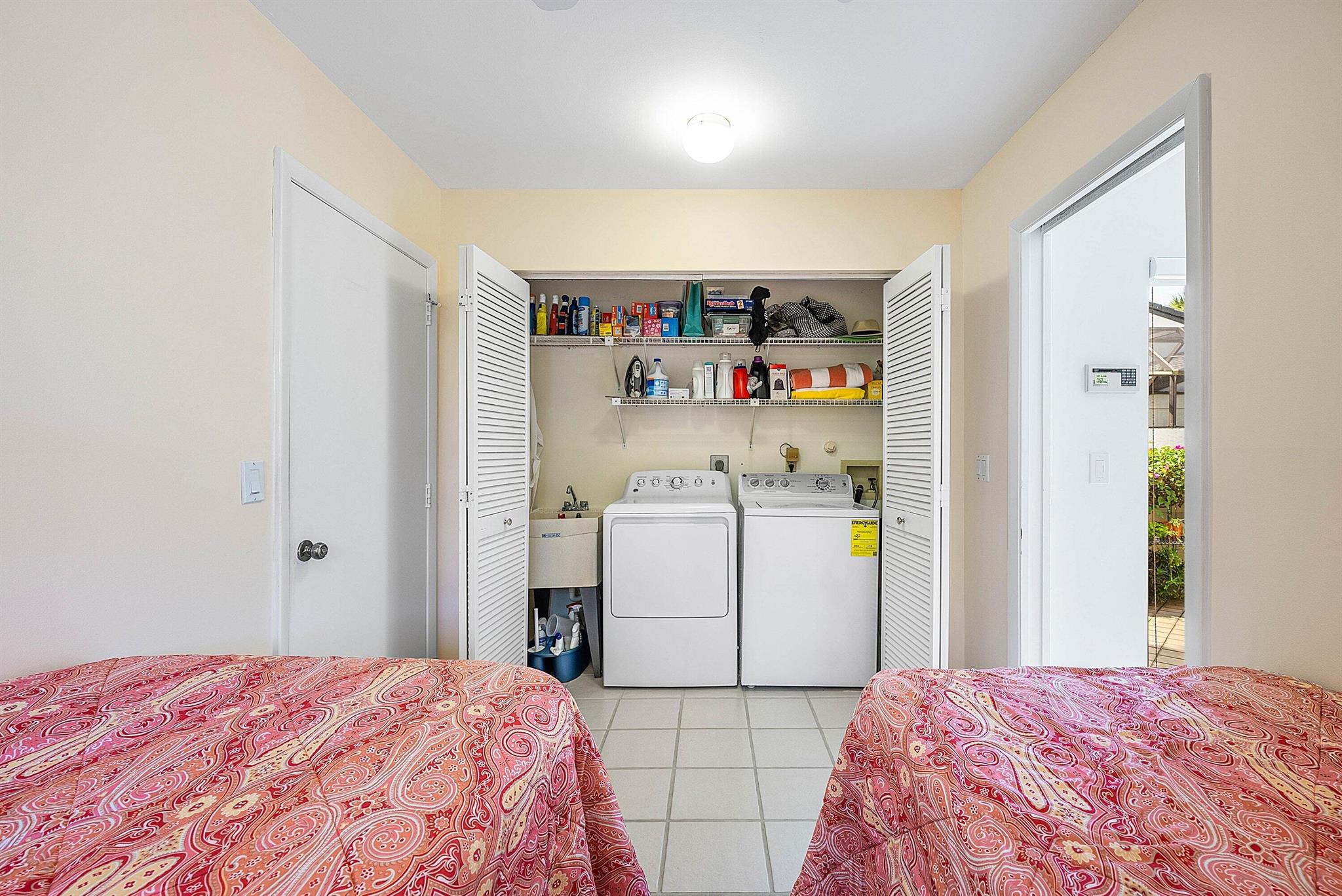 VILLAS OF BRENTWOOD at Hu - Residential