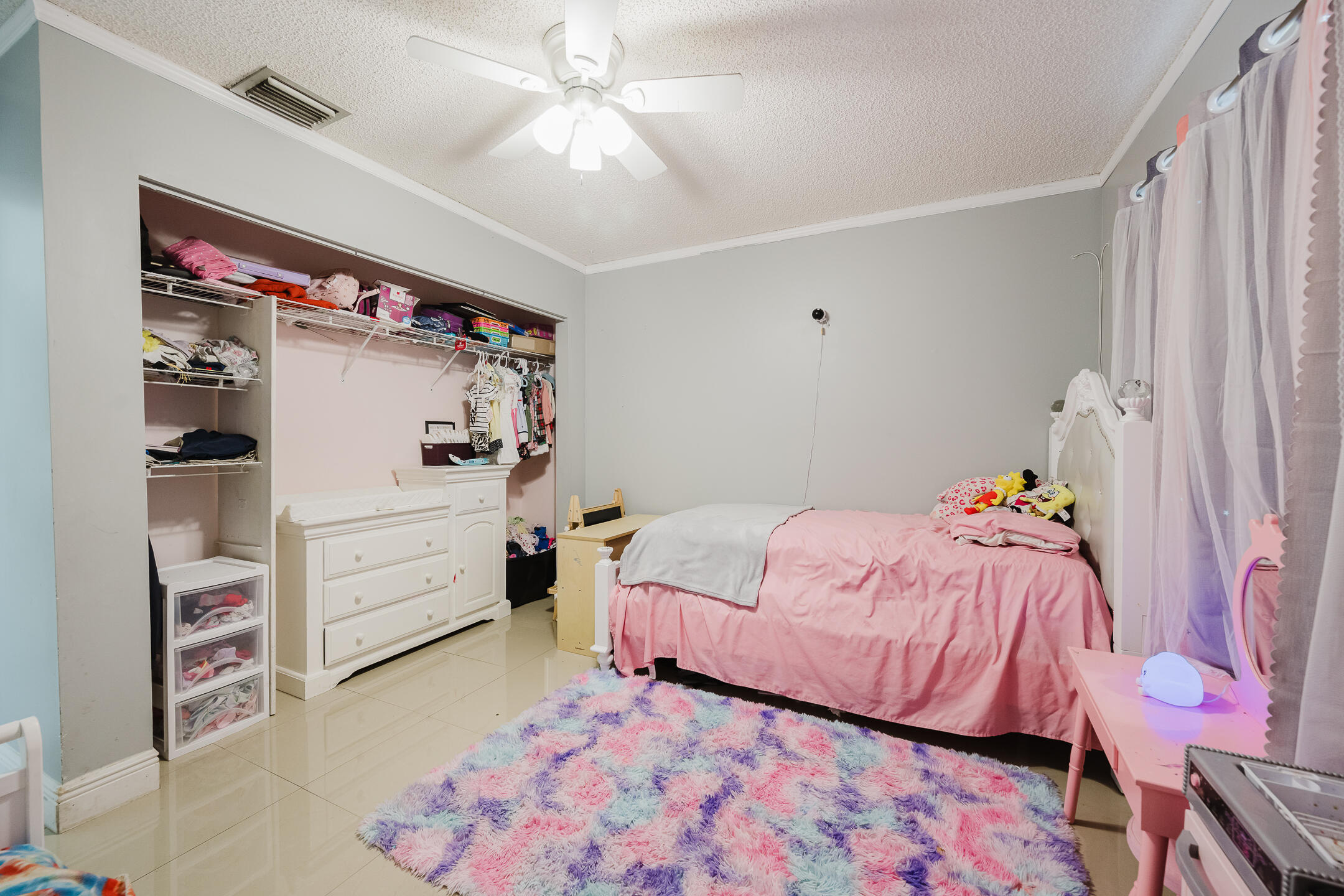 GARDEN HILLS UNIT THREE - Residential