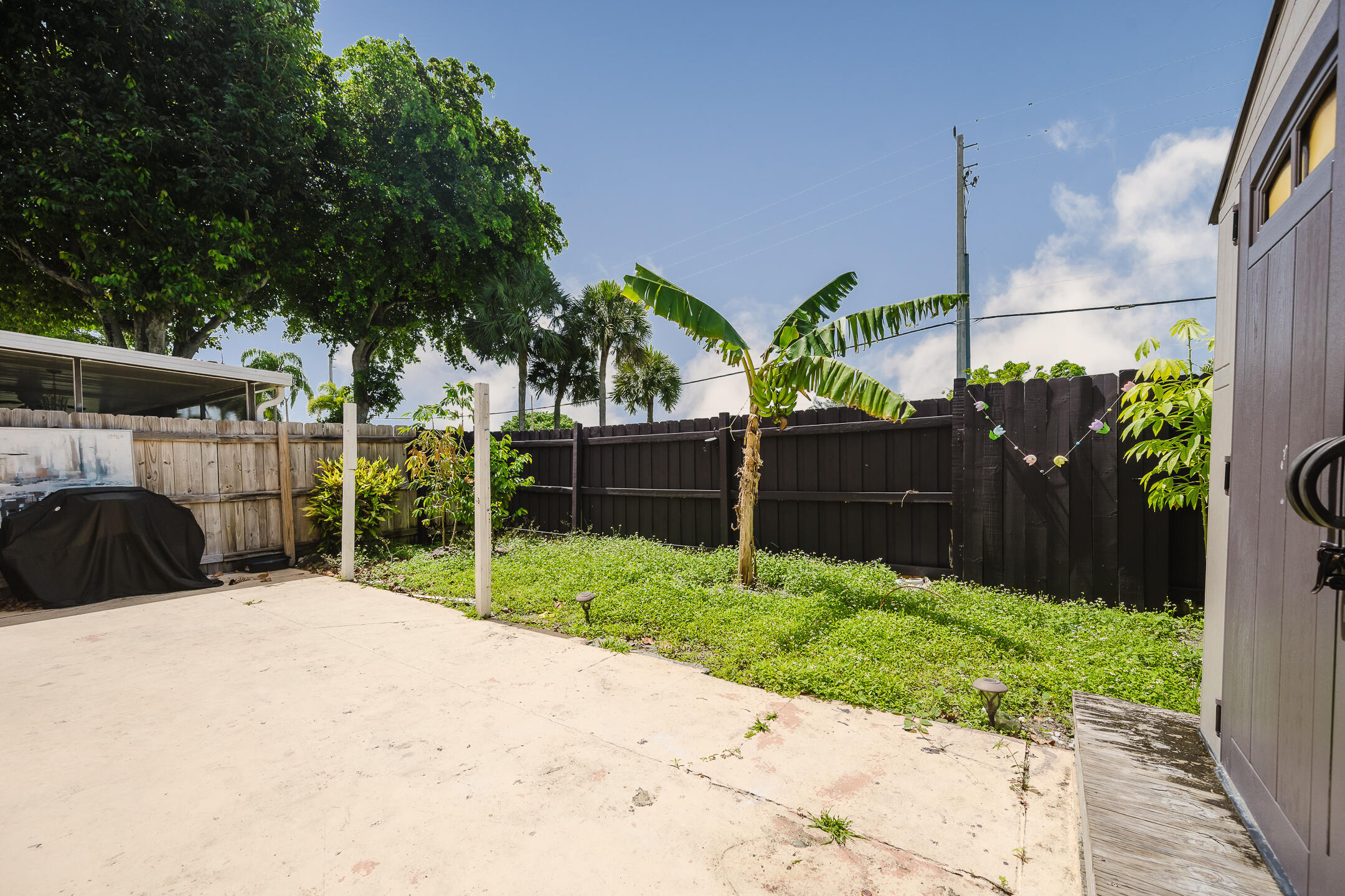 GARDEN HILLS UNIT THREE - Residential