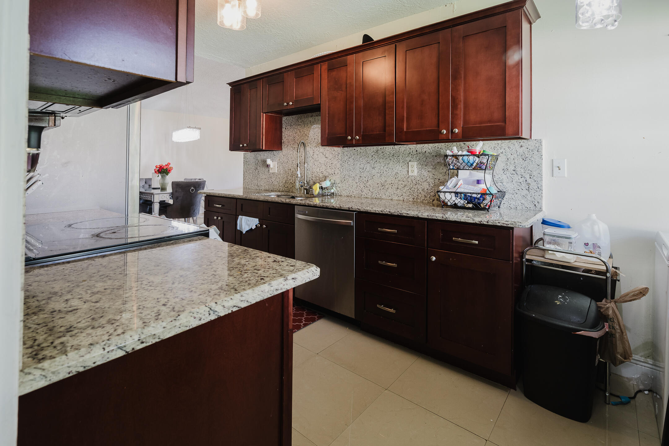 GARDEN HILLS UNIT THREE - Residential