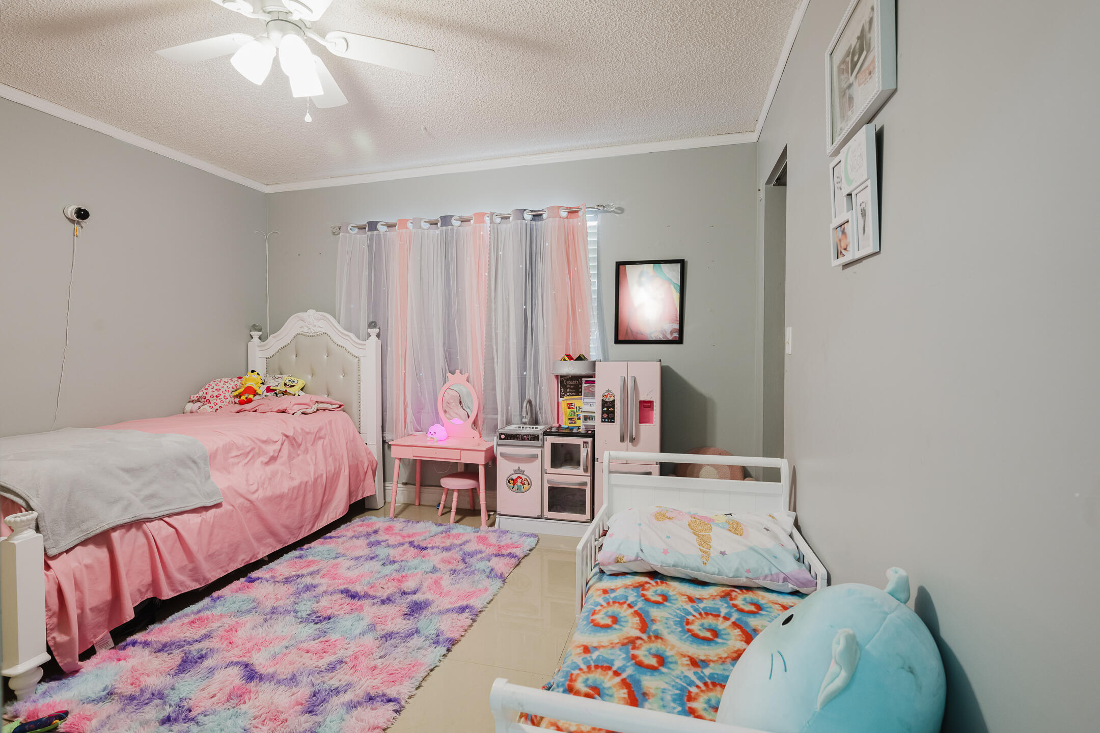 GARDEN HILLS UNIT THREE - Residential