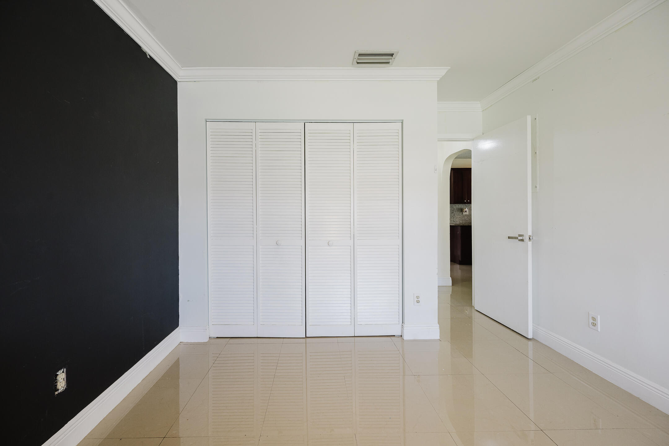 GARDEN HILLS UNIT THREE - Residential