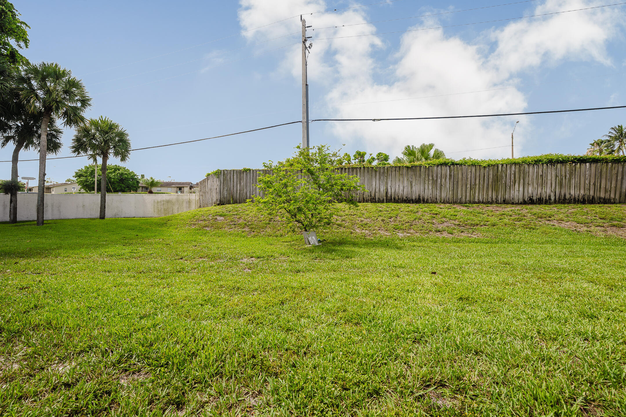 GARDEN HILLS UNIT THREE - Residential