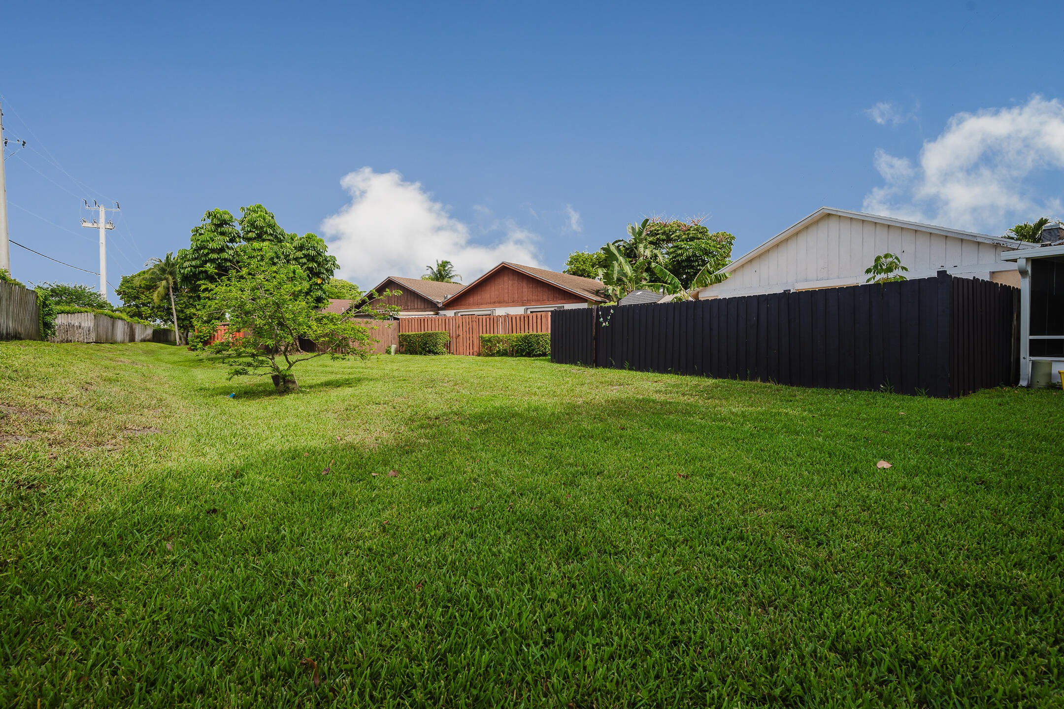 GARDEN HILLS UNIT THREE - Residential