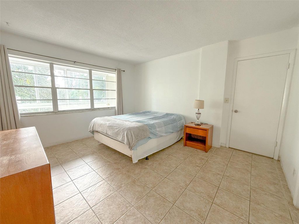 Photo of 1333 E Hallandale Beach Boulevard #335, Hallandale Beach, FL 33009 (MLS # F10550709)
