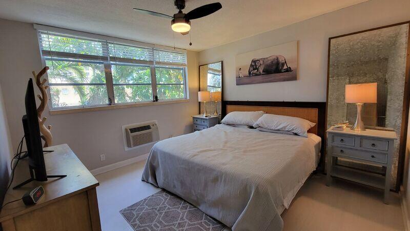 HARBOR HOUSE NORTH CONDO - Residential Lease