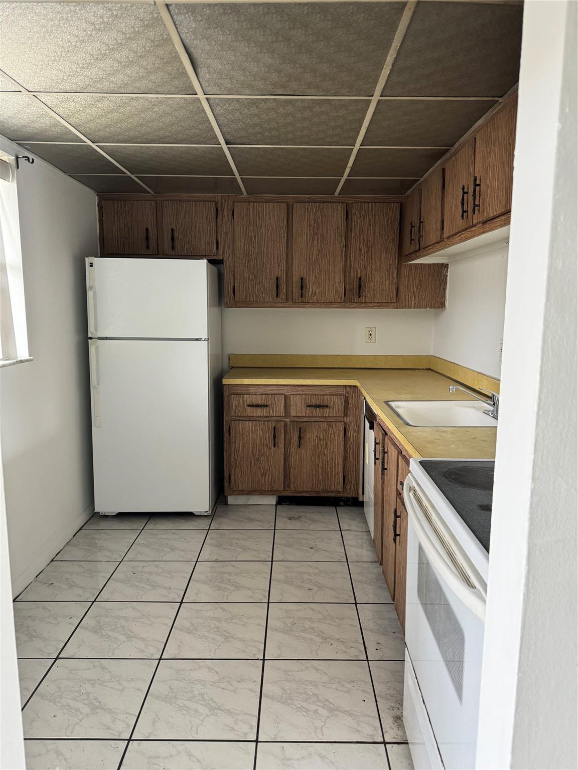 Brookfield Square Condo - Residential