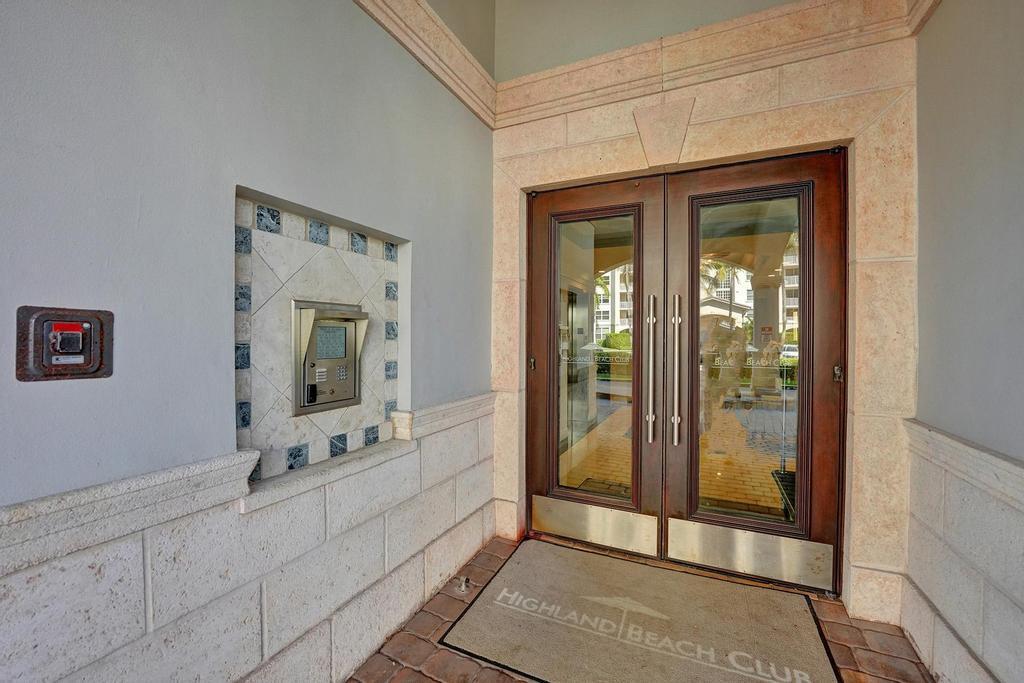 HIGHLAND BEACH CLUB CONDO - Residential Lease