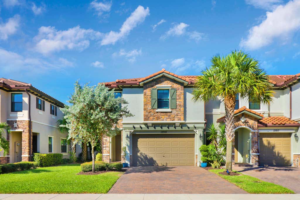 Photo of 12919 Anthorne Lane, Boynton Beach, FL 33436 (MLS # B26066769)
