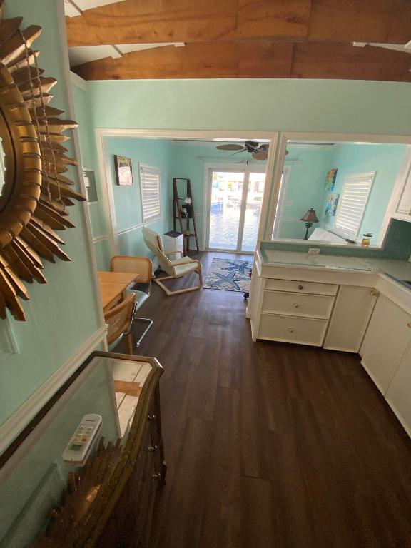 1801 N Roosevelt Boulevard