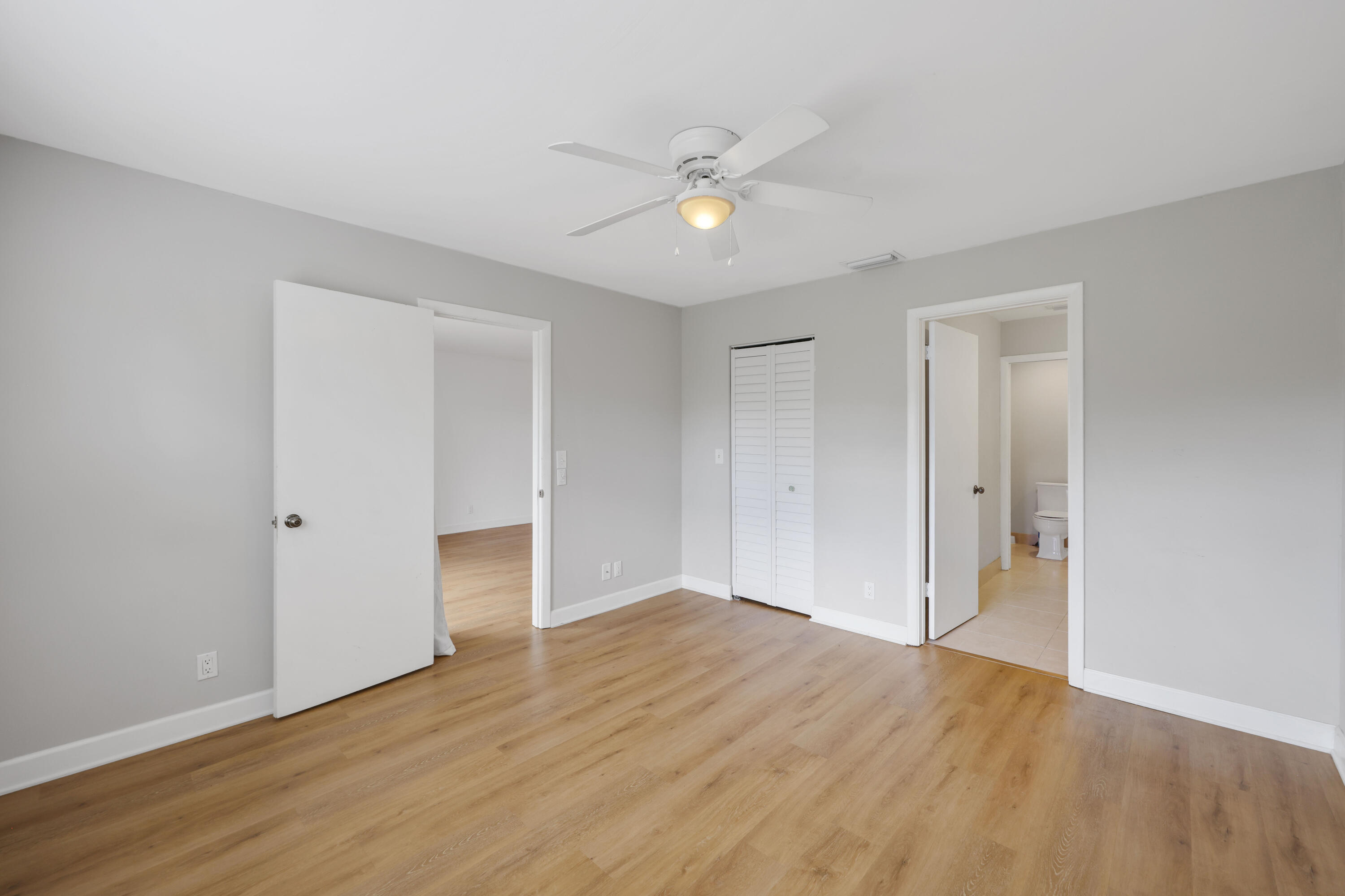 BOCA ISLE CONDO - Residential