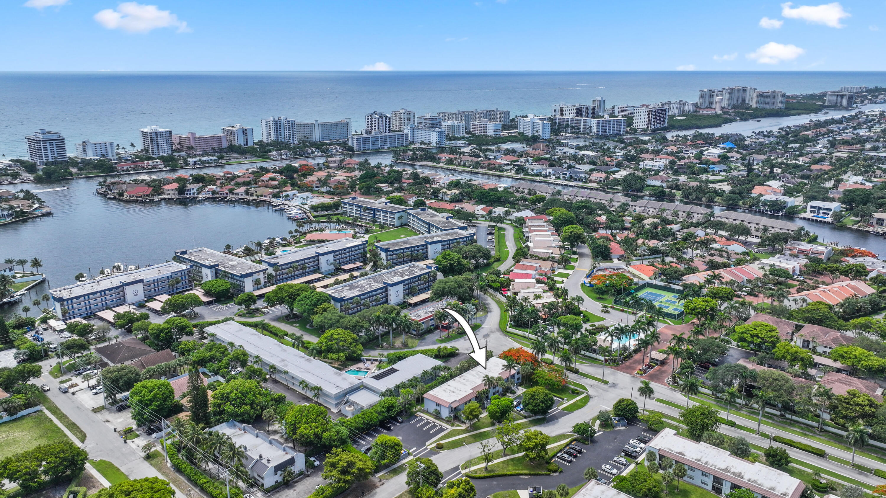 BOCA ISLE CONDO - Residential