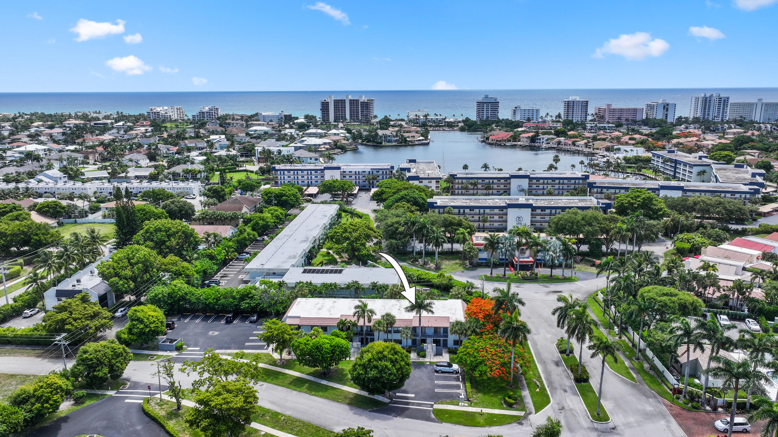 BOCA ISLE CONDO - Residential