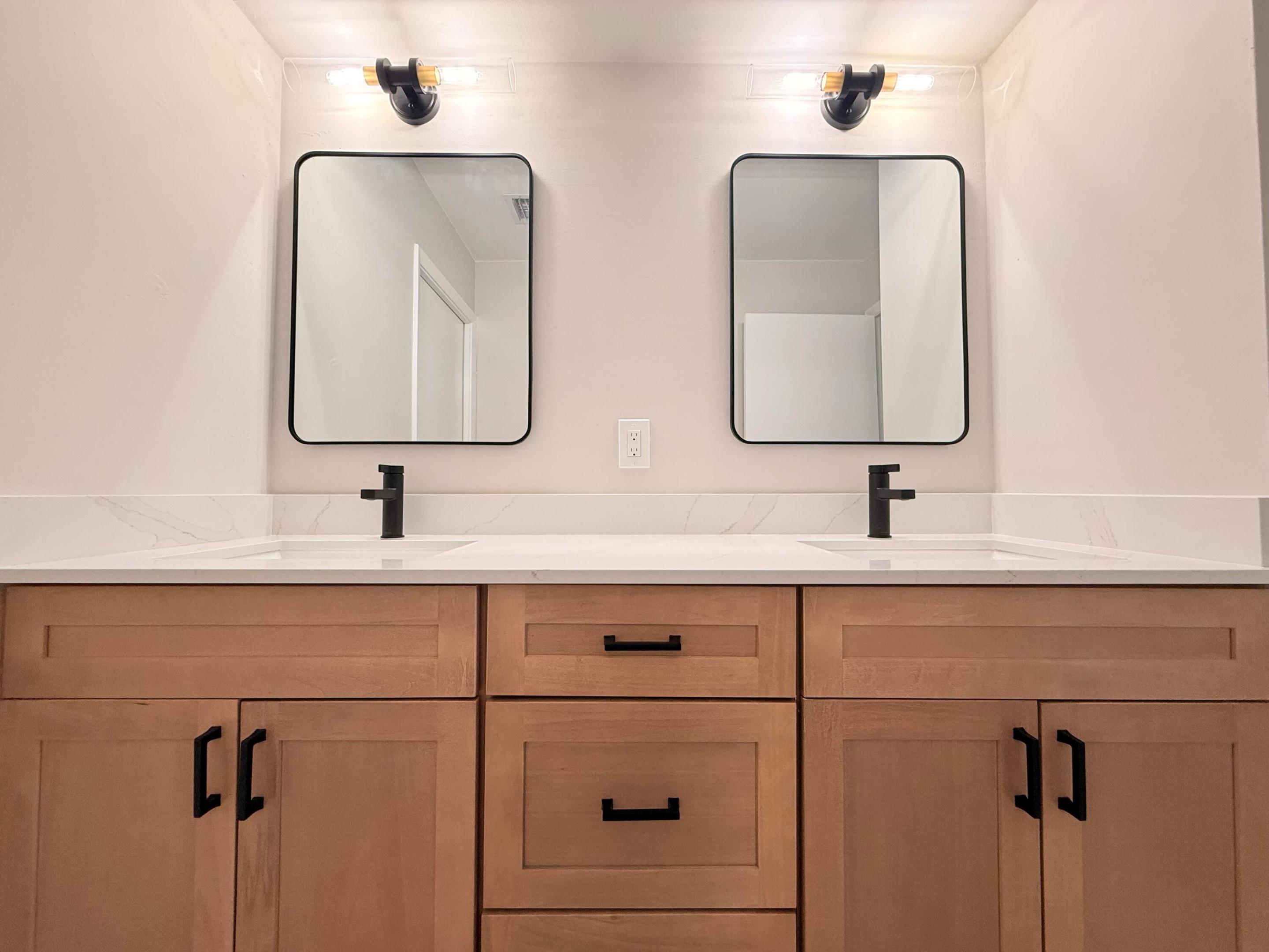 BOCA ISLE CONDO - Residential